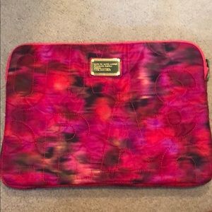 Marc Jacobs computer case - can fit 15”